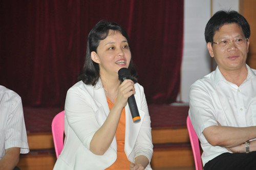 团省委书记曾颖如到广东石油化工学院调研大学生创新创业工作